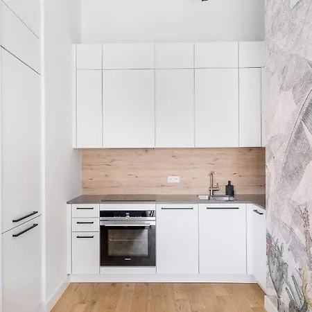 Rentplanet - Mlyn Maria Apartment
