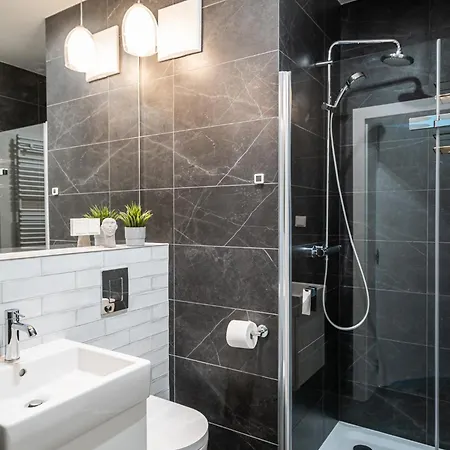 Rentplanet - Mlyn Maria Apartment